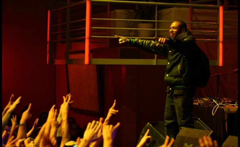 Photo reprinted courtesy of Gergely Csatari via Wikimedia Commons Mos Def Budapest, by Gergely Csatari