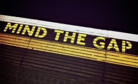 Mind the Gap Sign