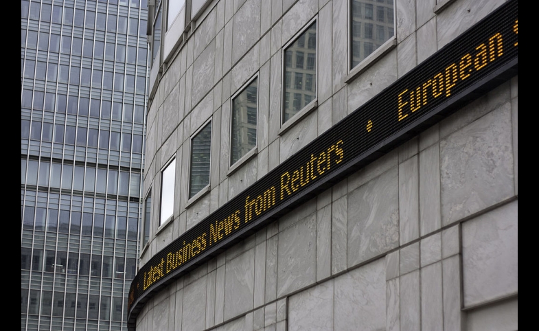 Canary Wharf news ticker