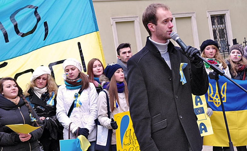 "Manifestation in solidarity with Ukraine, Wrocław, Poland, 2014" by Natalia Sawka via Flickr (CC BY-NC 2.0)