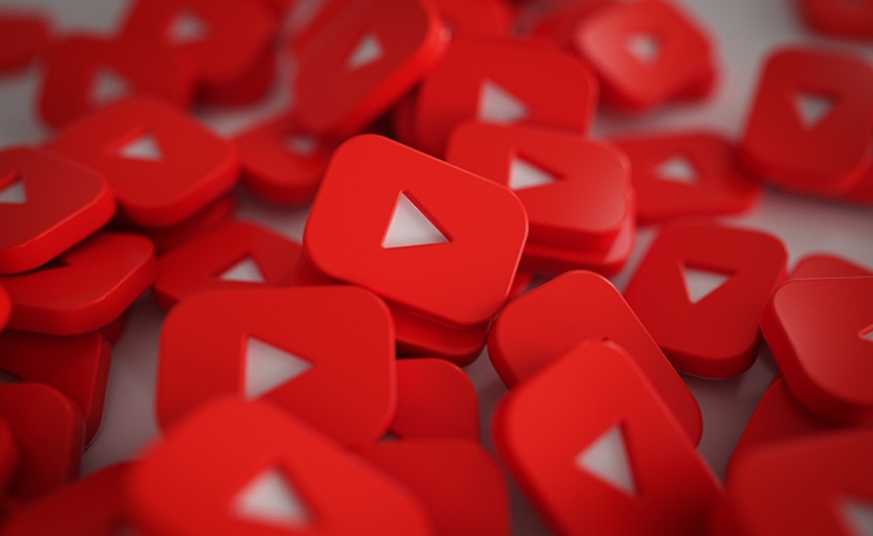 YouTube icons by natanaelginting via freepik.com