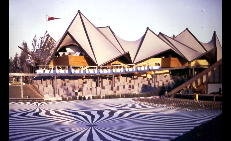 Photo reprinted courtesy the Webhamster via Wikimedia Commons Ontario Pavilion at Expo 67