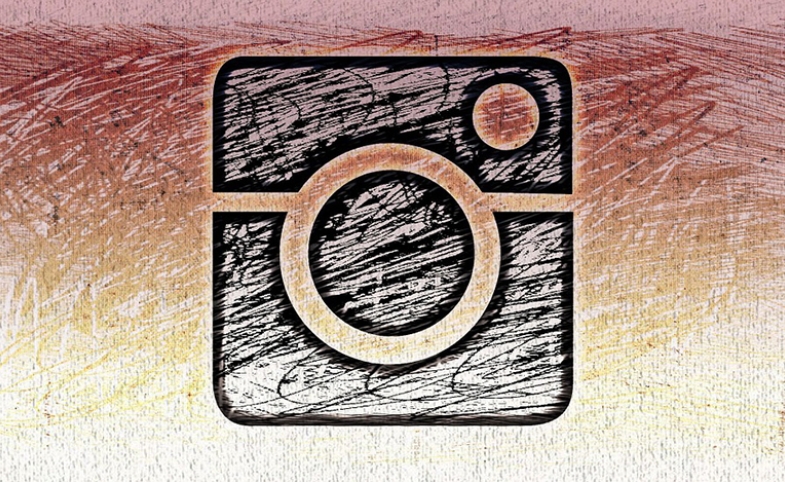 Image courtesy of MIH83 via Pixabay
