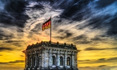 Photo of the Bundestag by FelixMittermeier via Pixabay.org